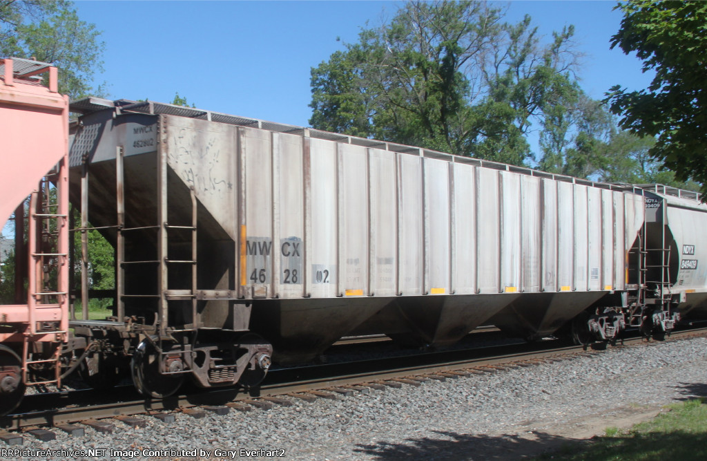 MWCX 462802 - Midwest Railcar Corp